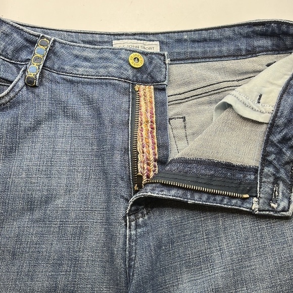 St. John Sport Boot Cut Size 8 - Picture 16 of 16